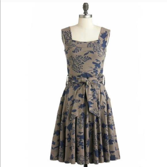 Modcloth Dresses & Skirts - EFFIE’S HEART | Guest of Honor Dress in Leaves
